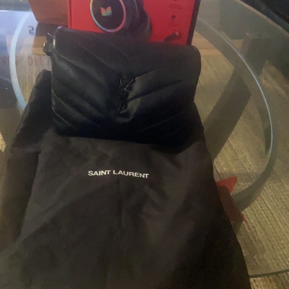 YSL HANDBAG - Picture 2 of 3